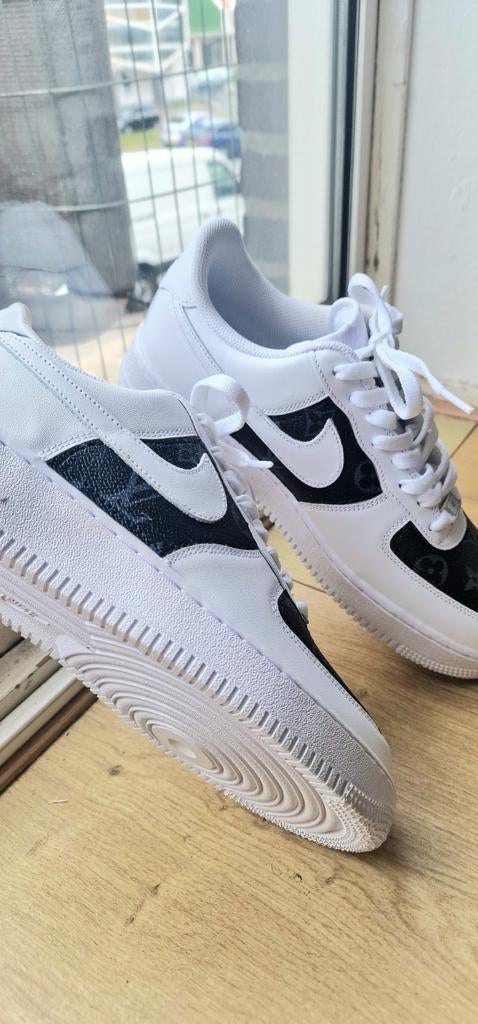 Nike Air Force 1 Custom Louis Vuitton Maat 43 Nieuw, Wit, Nike, Nieuw, Ophalen of Verzenden