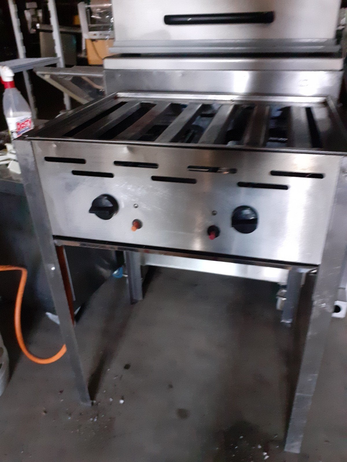 Barbecue uit de slagerij, Ophalen
