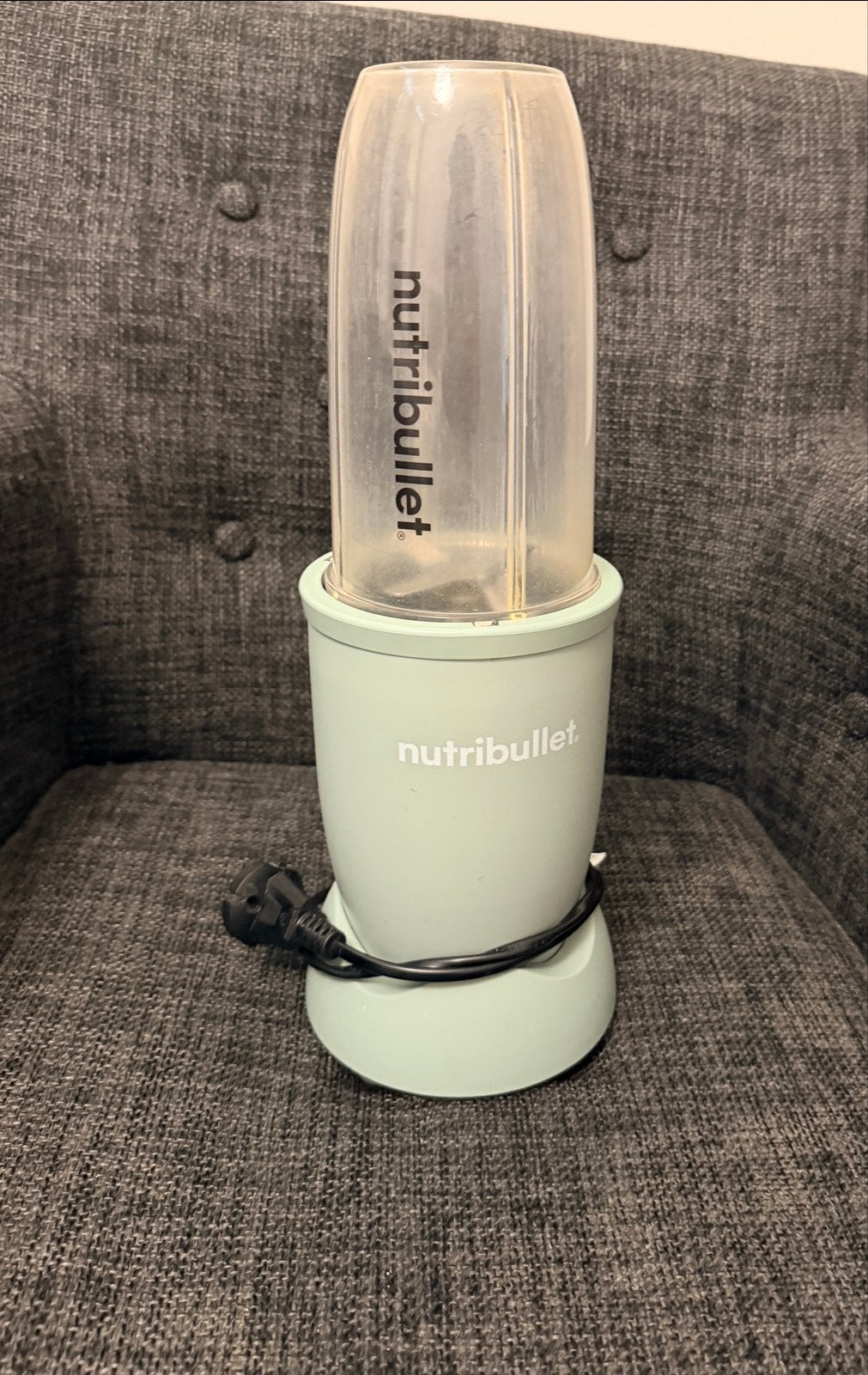 Nutribullet Blender - Compact en Krachtig, Minder dan 1 liter, Ophalen, Gebruikt, 1 snelheid