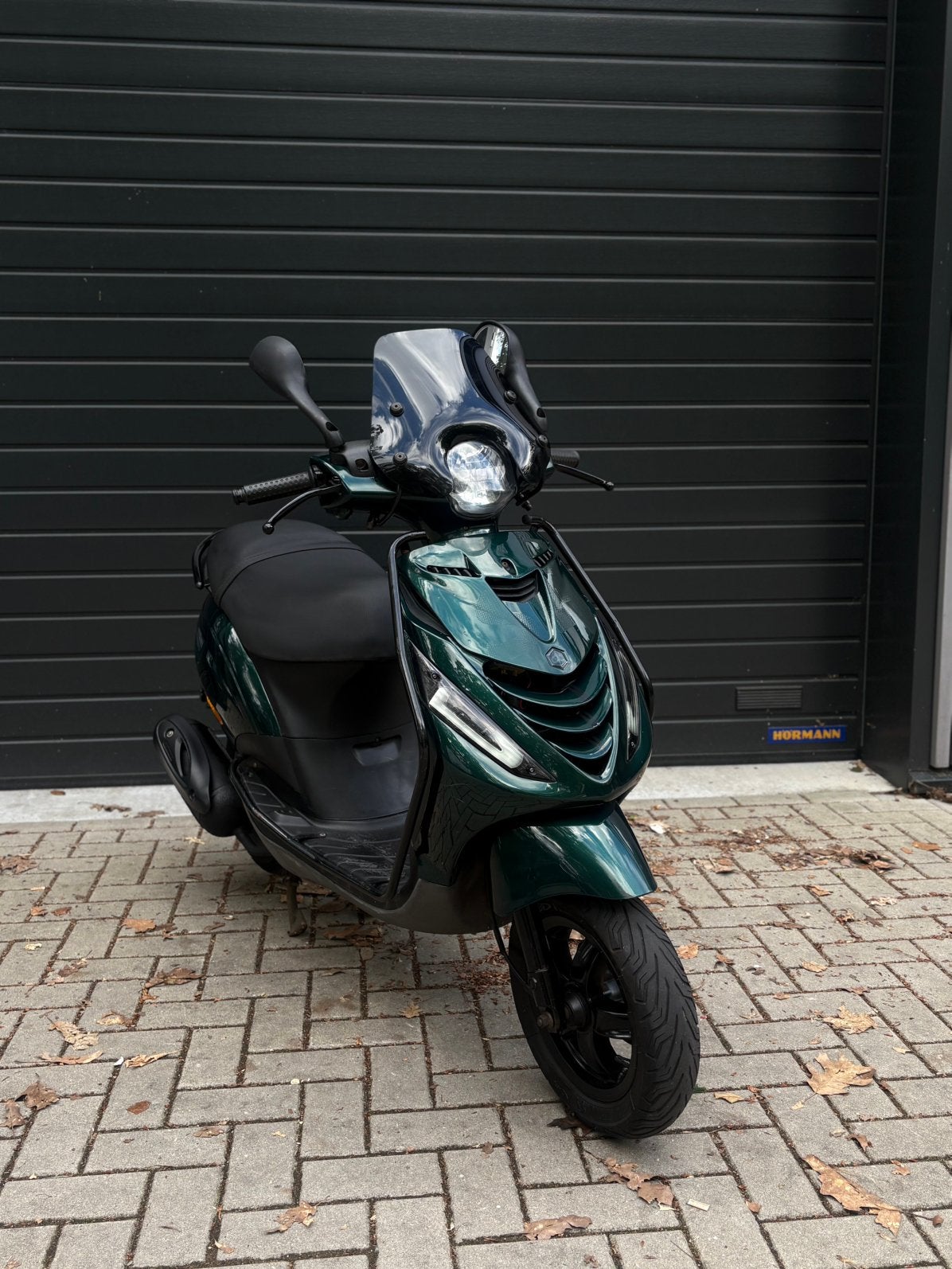 Piaggio zip 2017, Fietsen en Brommers, Scooters | Piaggio, Zo goed als nieuw, Zip, Maximaal 45 km/u, Benzine, Ophalen