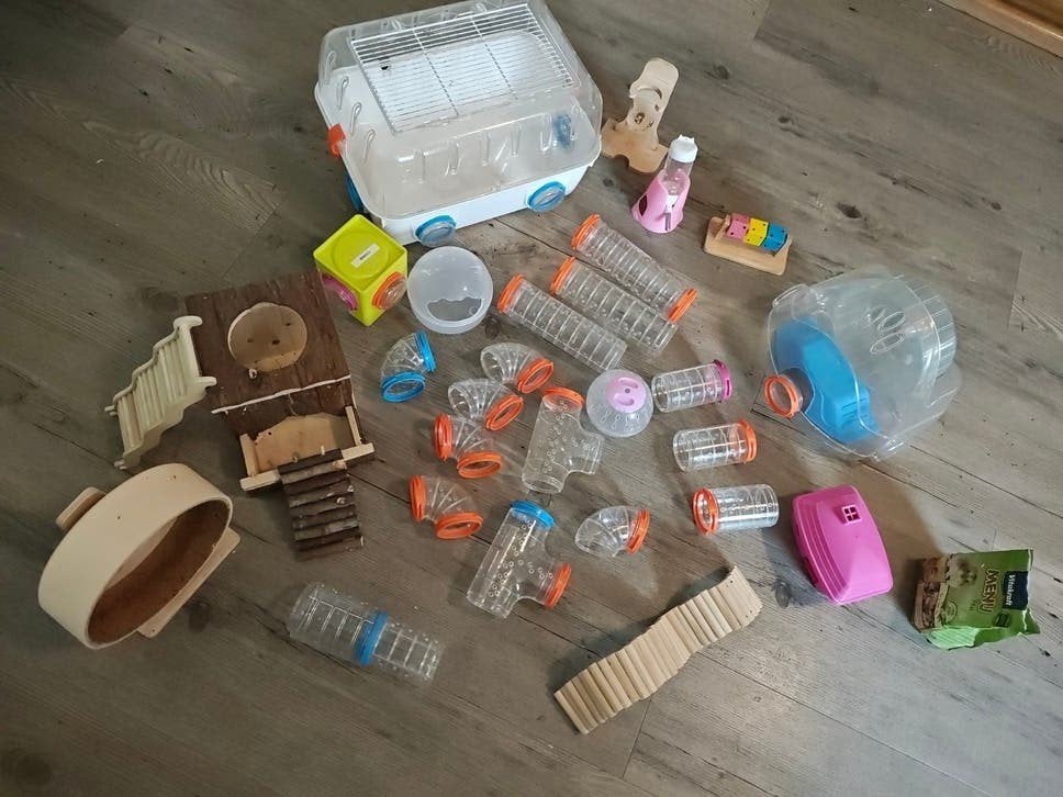 Ferplast Combi hamsterkooi + ENORM pakket buizen en accessoi, Dieren en Toebehoren, Ophalen, Gebruikt, Loopwiel of Rad