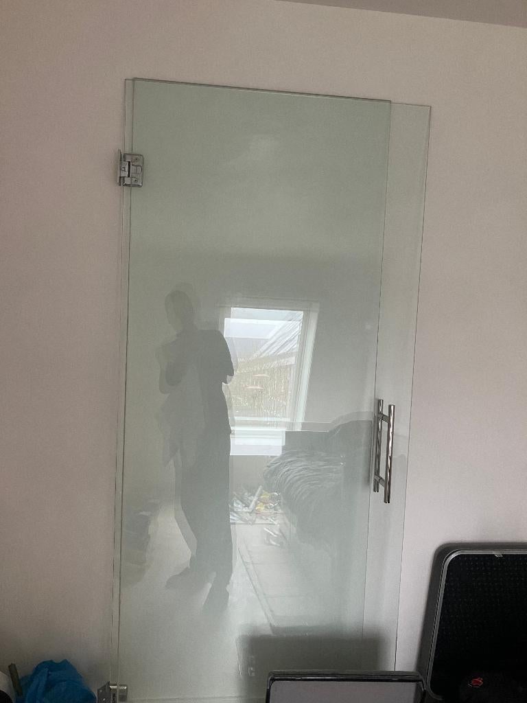 Glazen douchewand, Huis en Inrichting, Badkamer | Complete badkamers, Zo goed als nieuw, Ophalen