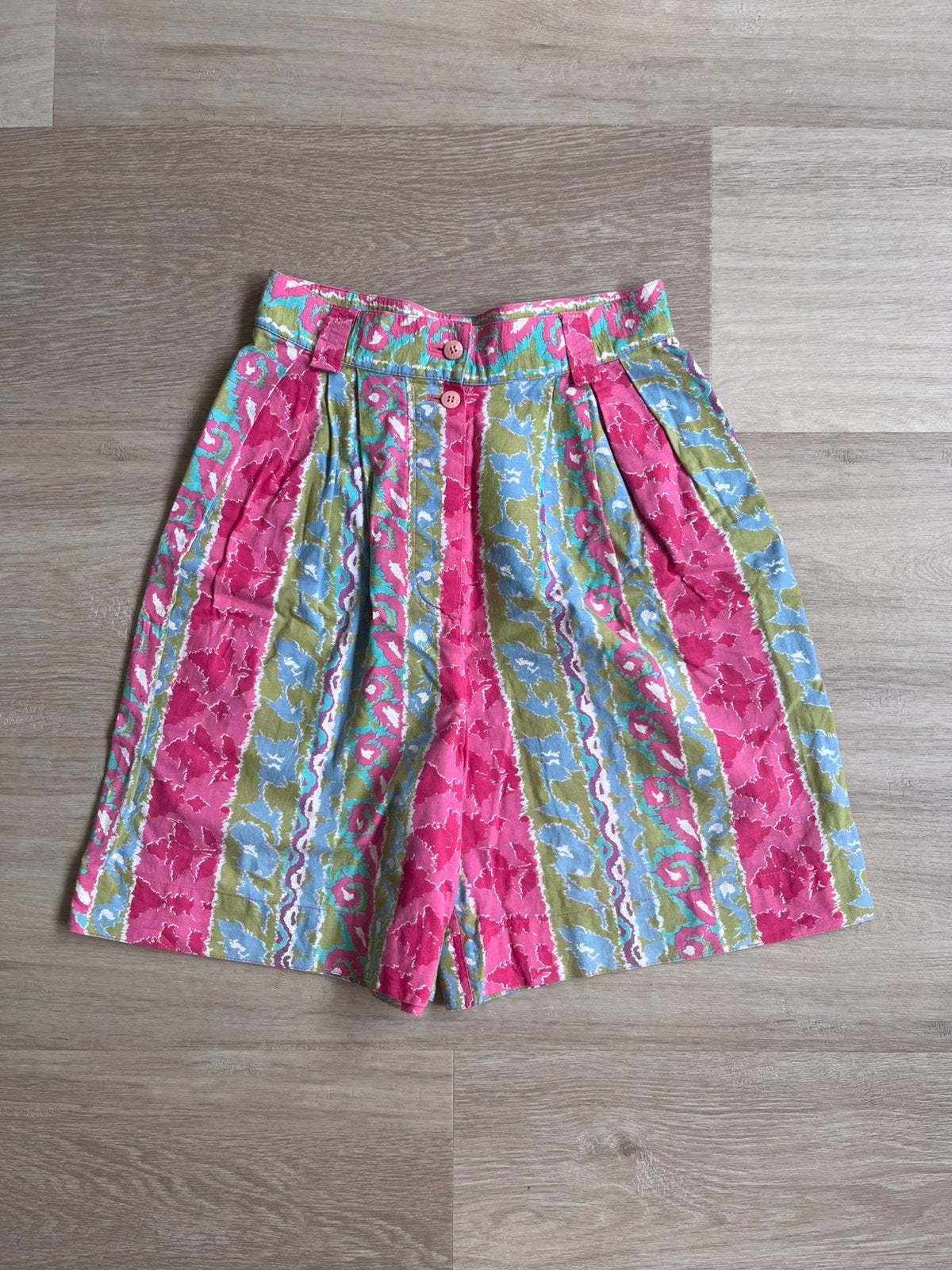 Vintage short / high waist/ korte broek leopard print, Kleding | Dames, Ophalen of Verzenden, Zo goed als nieuw