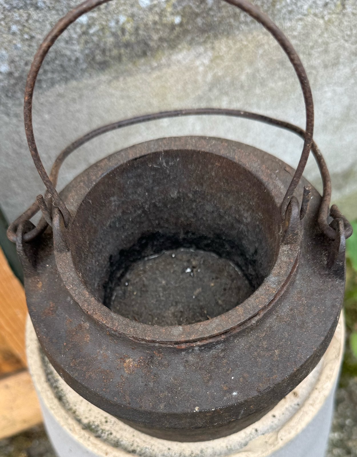 Lijmpot, Gebruikt, Minder dan 30 cm, N, Rond