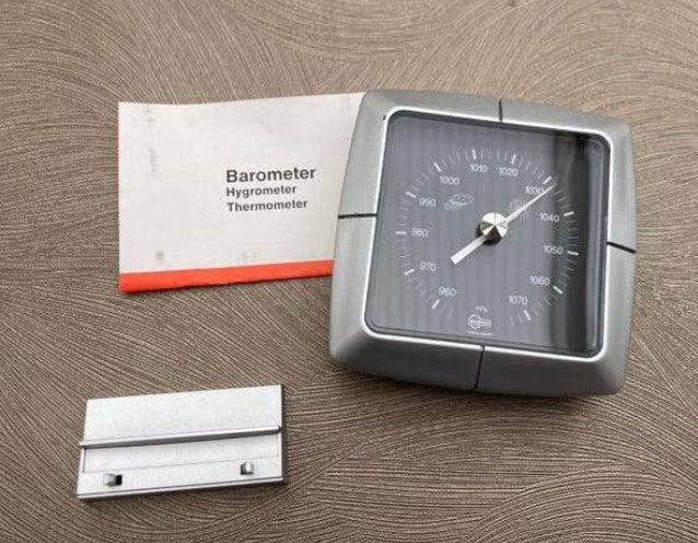 Nieuw - Retro barometer met standaard - BARIGO, Ophalen of Verzenden, Nieuw, Barometer