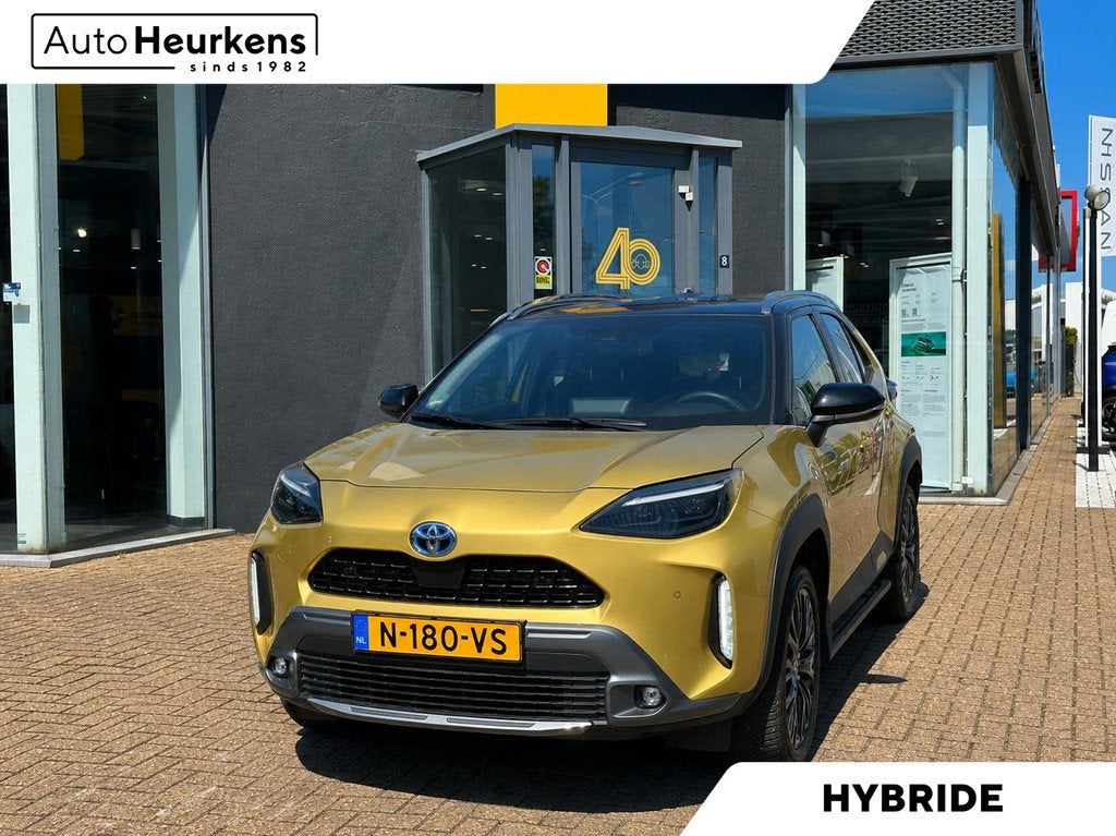 Toyota Yaris Cross 1.5 Hybrid AWD Adventure | AUTOMAAT l Ele, Automaat, Stof, Gebruikt, 116 pk