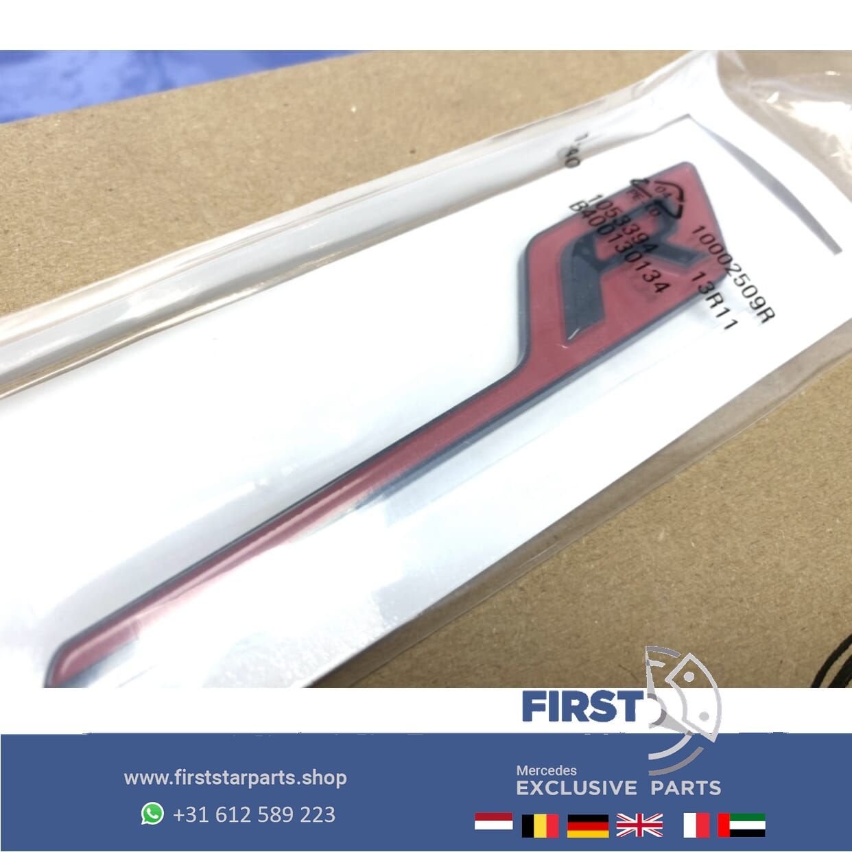 W190 C190 R190 GT AMG R LOGO ROOD EMBLEEM GTR GTC GTS RODE R, Gebruikt, -, Ophalen of Verzenden, -