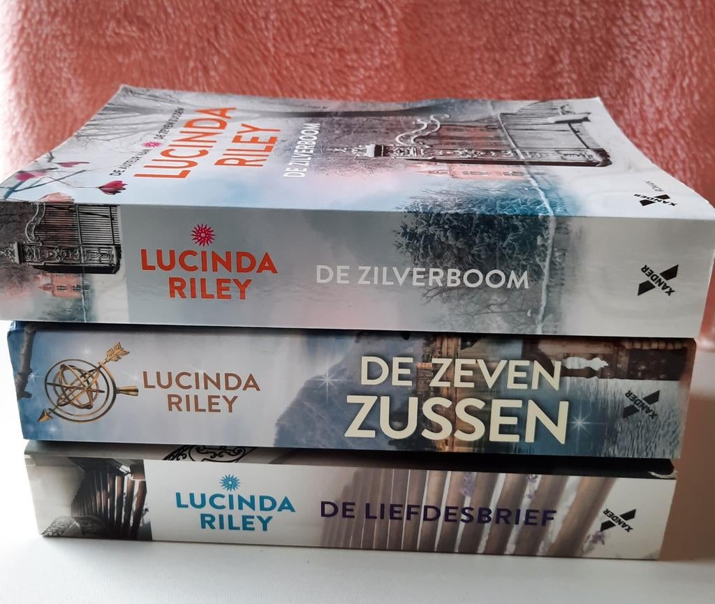 Lucinda Riley Boeken Set, Boeken, Romans, Zo goed als nieuw, Nederland, Ophalen of Verzenden