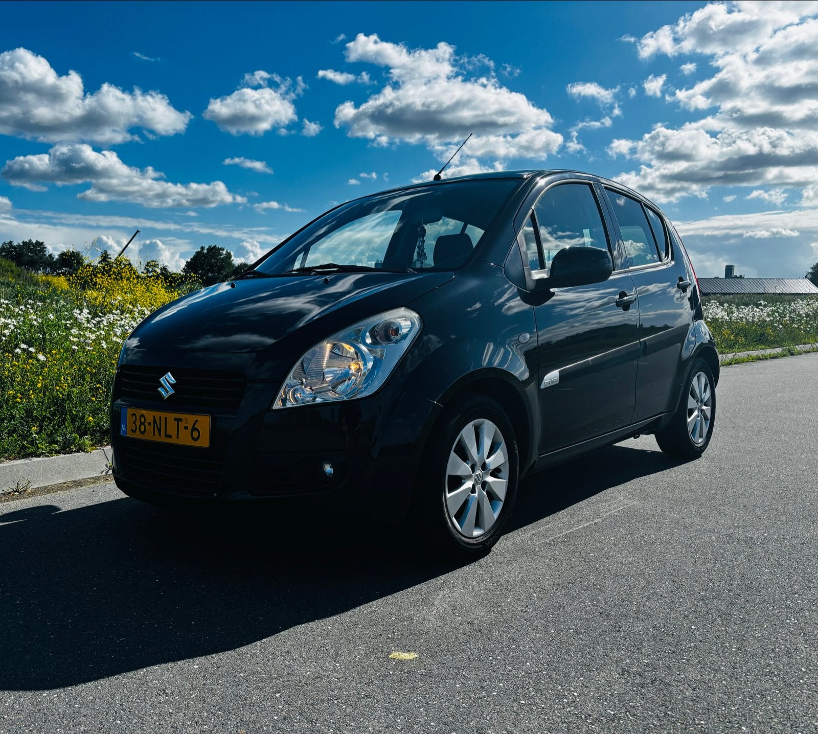 Suzuki Splash 1.0 exclusive 2010 | AIRCO | Trekhaak, Auto's, 31 €/maand, Origineel Nederlands, Handgeschakeld, Particulier