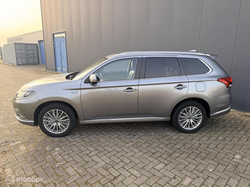Mitsubishi Outlander 2.4 PHEV Instyle, 12 maanden, 135 pk, Euro 6, 4 cilinders