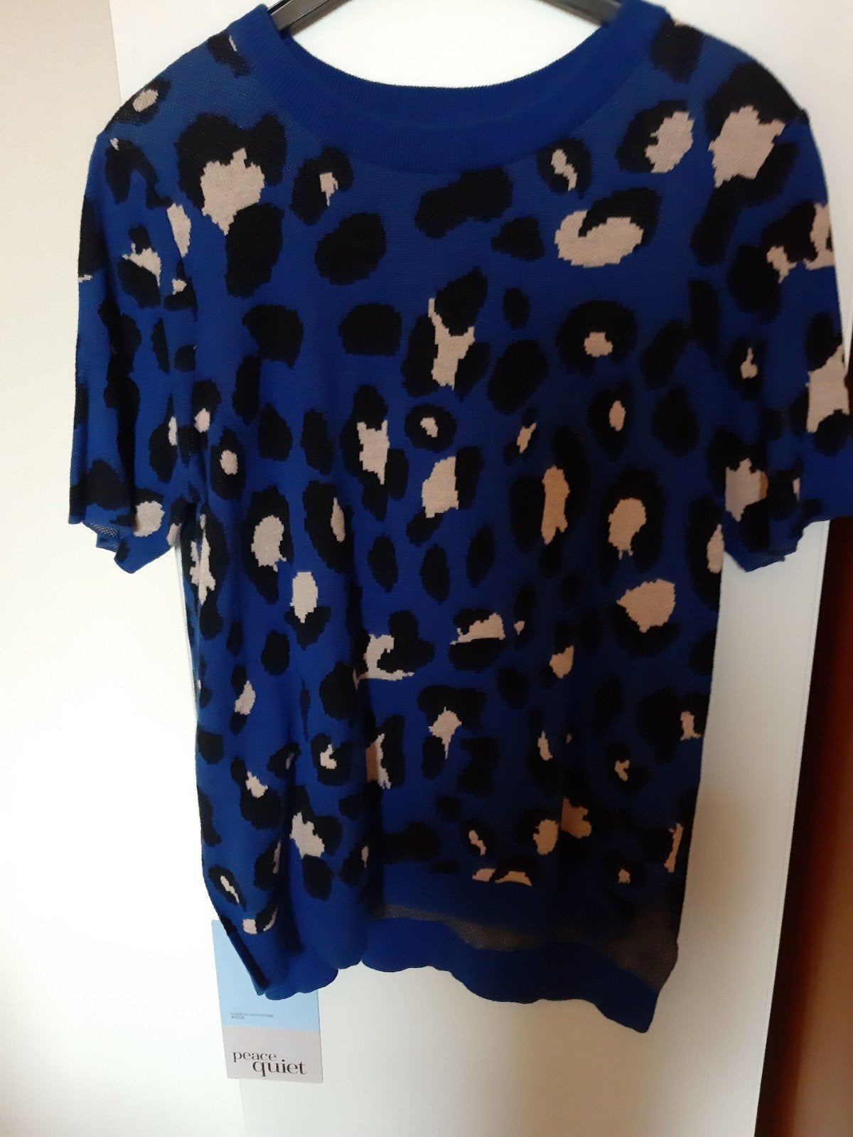 Kobalt blauwe trui korte mouw met maat M print is van WE, Maat 38/40 (M), Blauw, WE, Nieuw