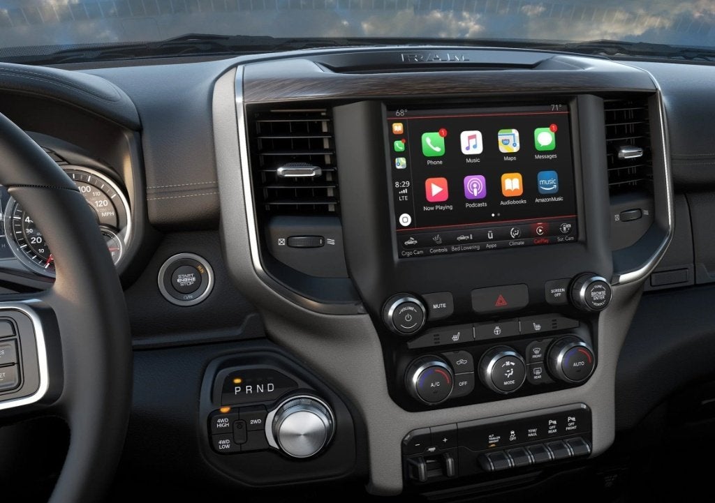 dodge ram autoradio navigatie carplay android auto usb