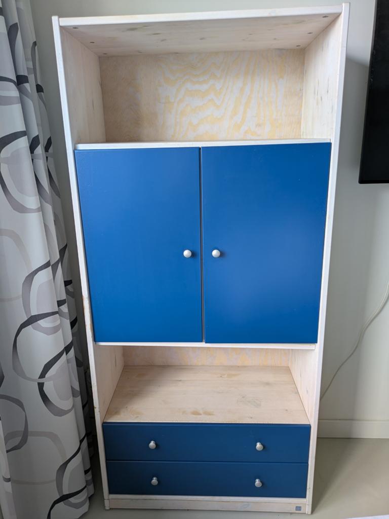Lifetime boekenkast/kinderkast whitewash met blauw, Ophalen, Gebruikt, Kast, 105 cm of meer