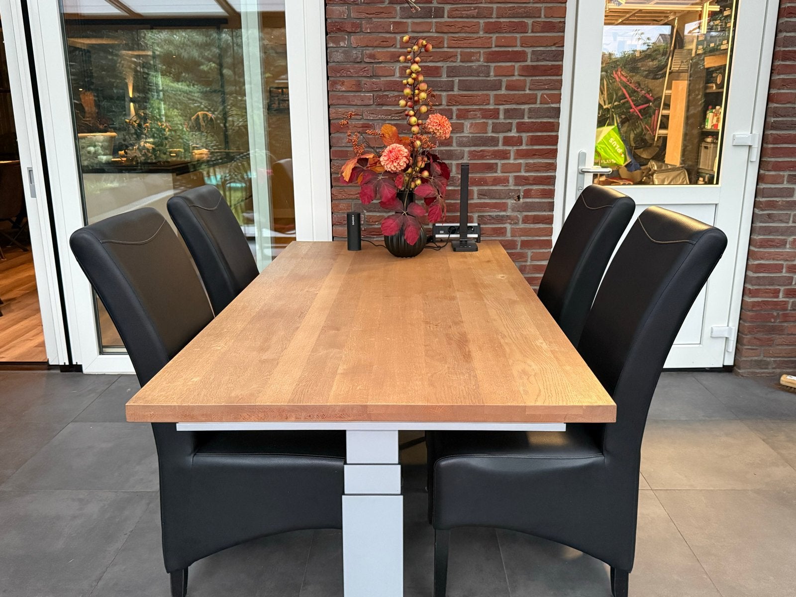 4 gebruikte eetkamerstoelen - 1 met lichte beschadiging, Ophalen, Gebruikt, Zwart, Leer