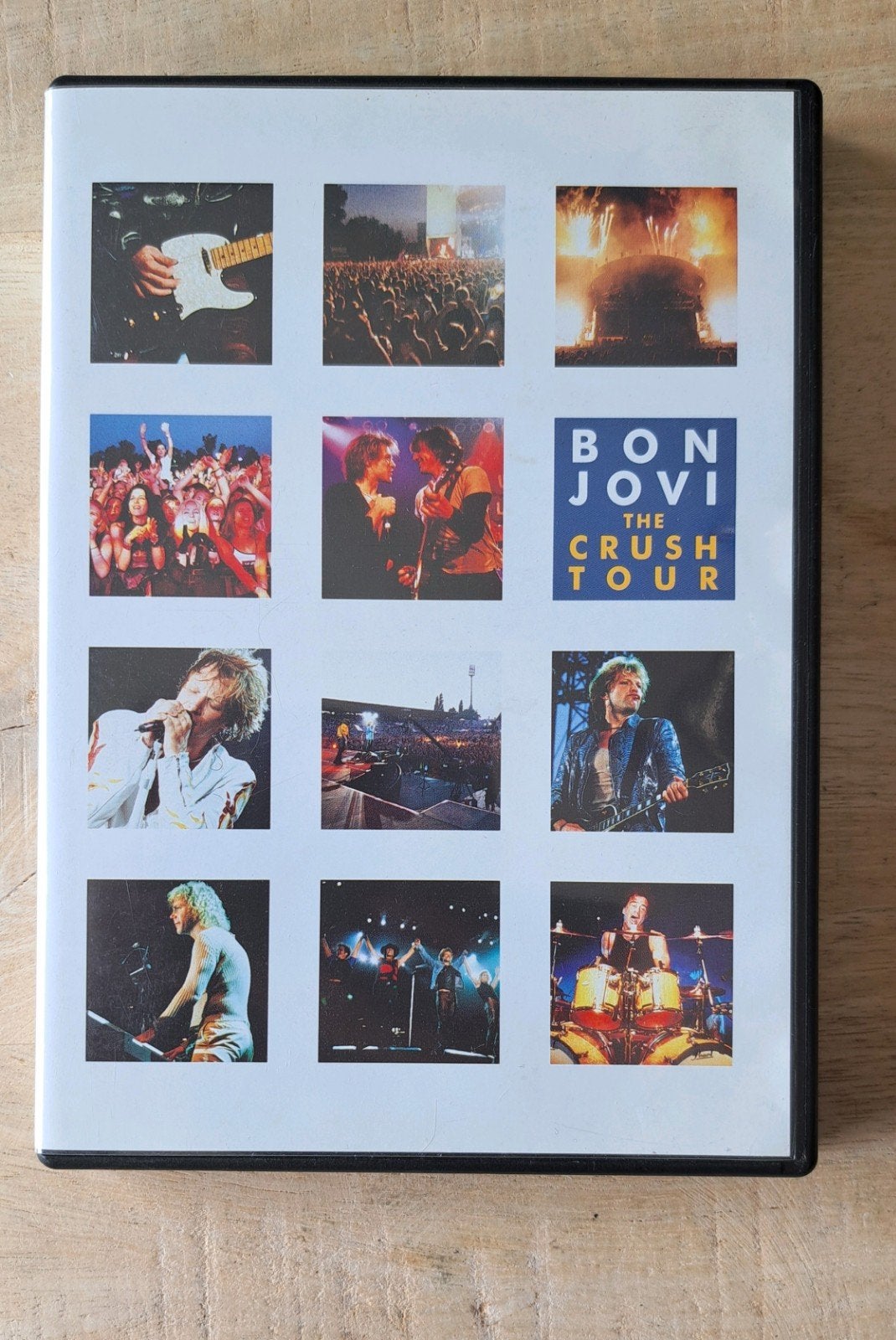 Bon Jovi - The Crush Tour (Live Concert), Bonusmateriaal, Engels, Alle leeftijden, Nederlands
