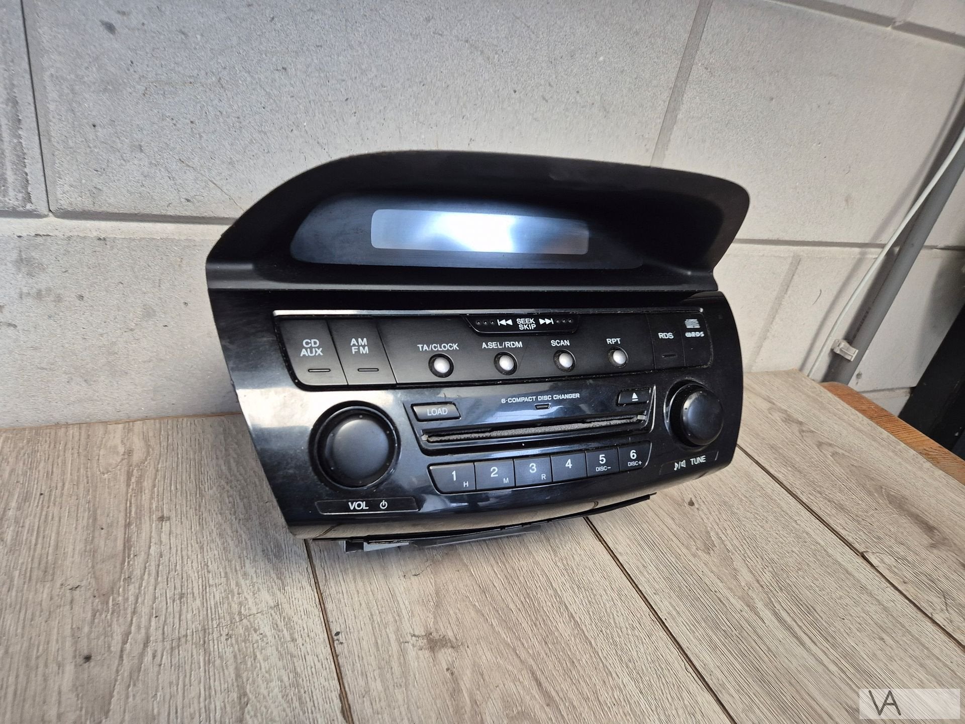 Radio cd speler met wisselaar van Honda FRV FR-v 2004 - 2009, Auto diversen, Ophalen of Verzenden, -, -, -