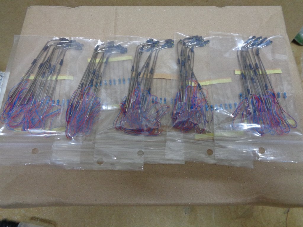 Te koop 50 stuks nieuwe LED-lantaarns 3 volt voor N spoor., Overige merken, Gelijkstroom, Verzenden, Overige typen