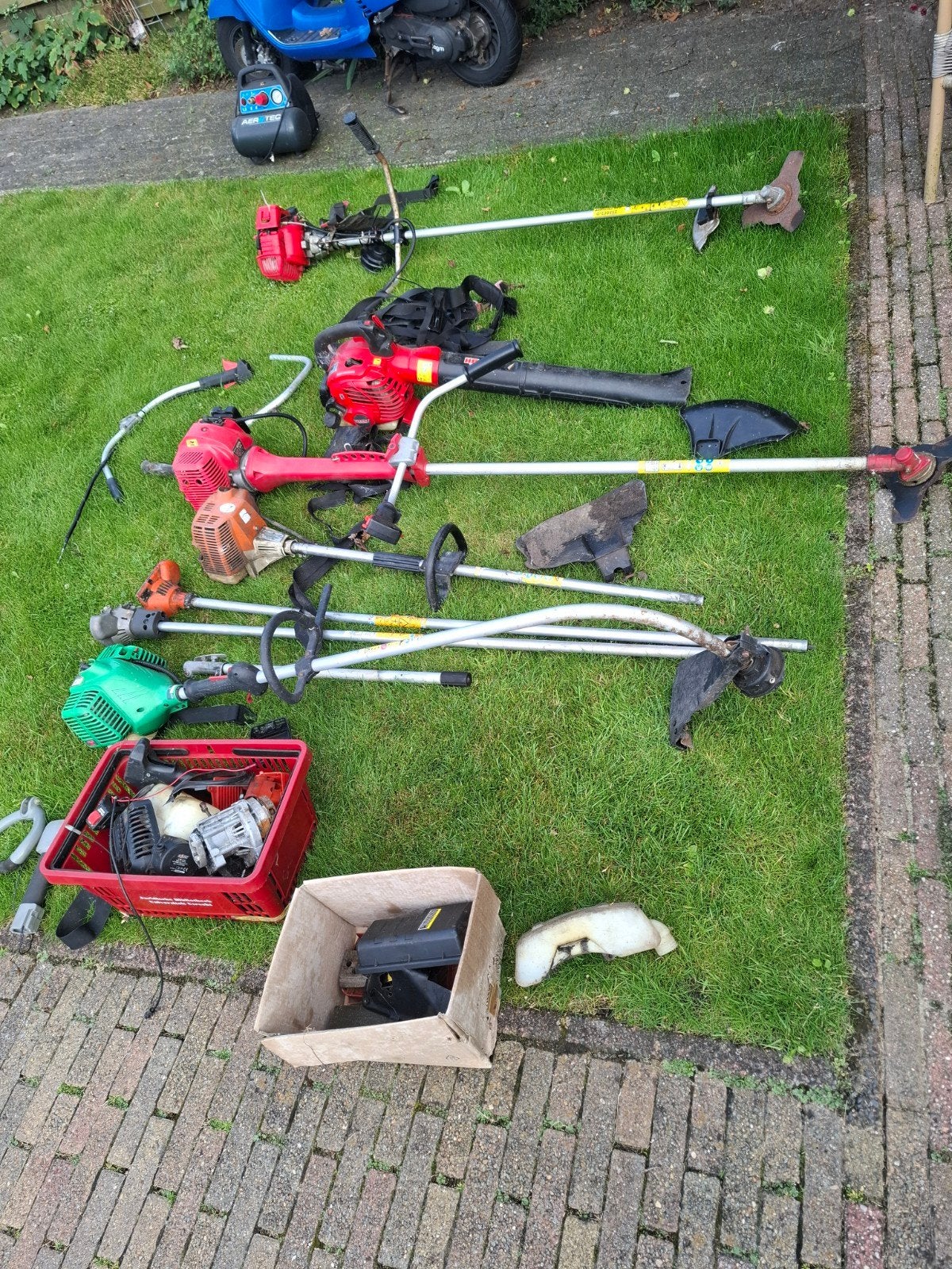 Onderdelen bosmaaier en kettingzaag Stihl Husqvarna, Ophalen, Gebruikt