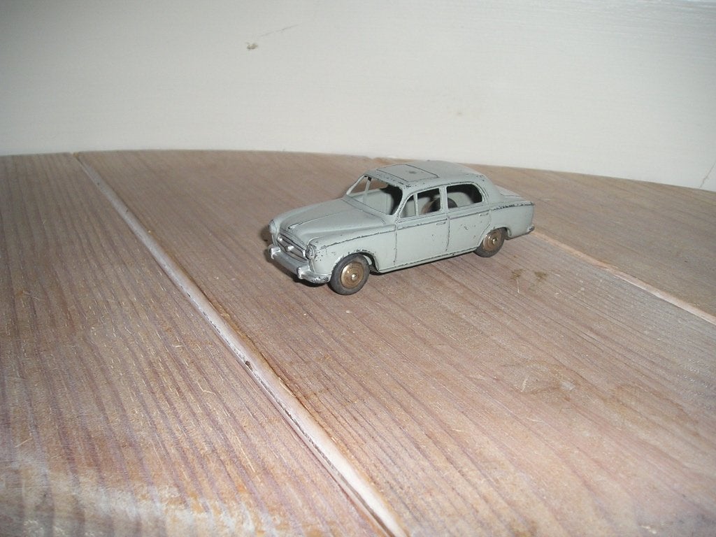 Dinky Toys 24b Peugeot 403, Ophalen of Verzenden
