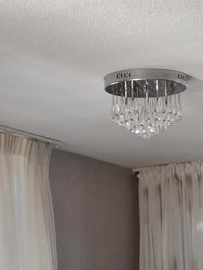 Mooie plafondlamp met kristallen druppels, Huis en Inrichting, Ophalen of Verzenden, Zo goed als nieuw, Glas, Modern, Glamour