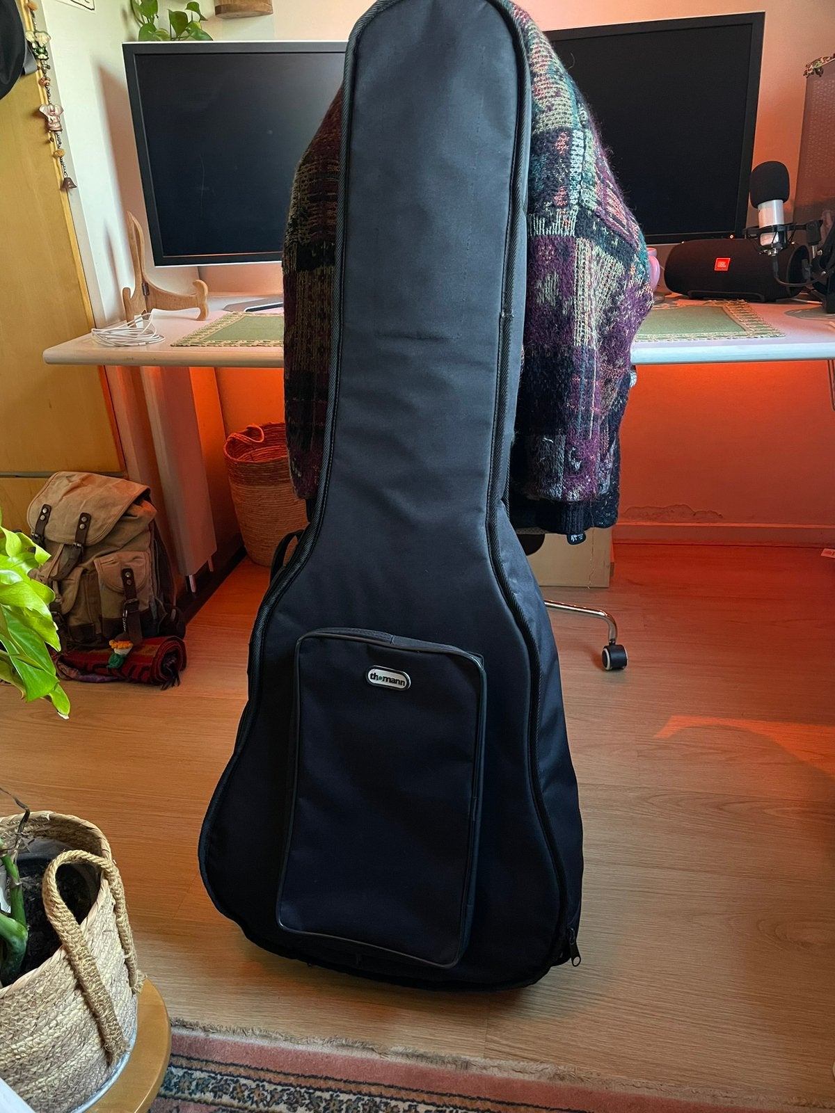 Basgitaar tas, Muziek en Instrumenten, Ophalen, Zo goed als nieuw, Akoestische basgitaar