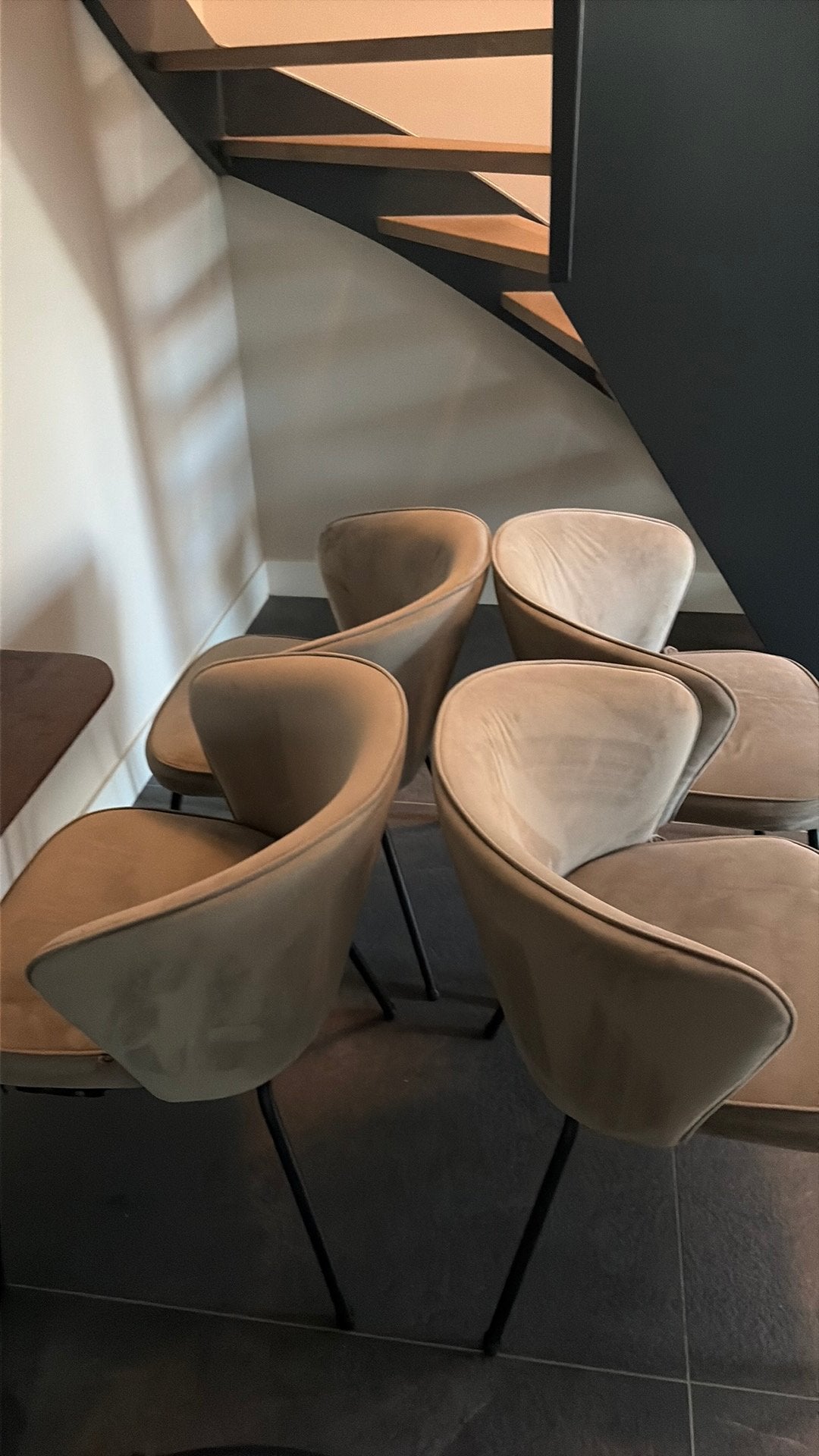 4 eetkamerstoelen van be pure (woood), Ophalen, Overige kleuren, Zo goed als nieuw, Vier