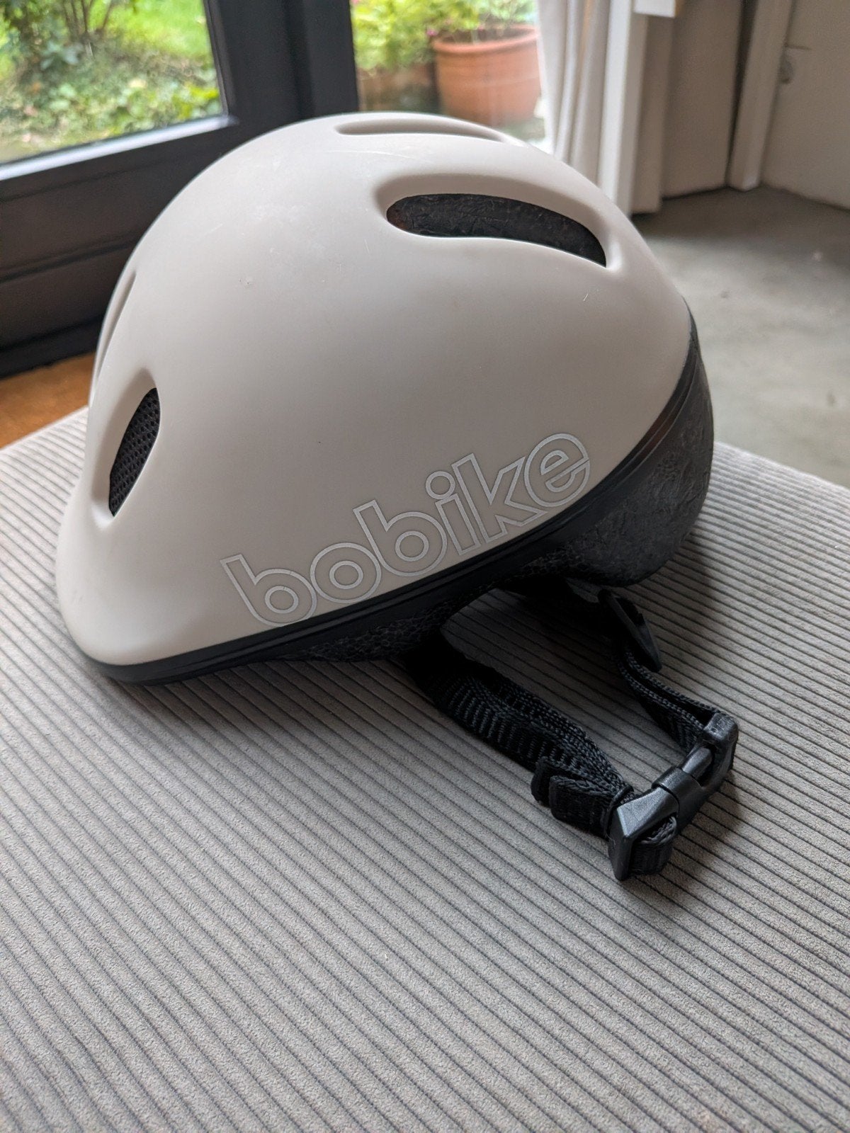 Bobike fietshelm voor de allerkleinste (maat XXS), Jongen of Meisje, Zo goed als nieuw, Bobike, Ophalen