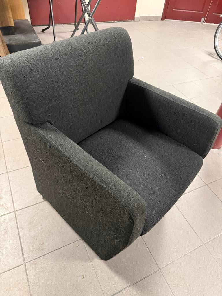 Grijze eetkamerstoelen met en zonder armleuning (6 stuks), Huis en Inrichting, Stoelen, Ophalen, Gebruikt, Vijf, Zes of meer stoelen