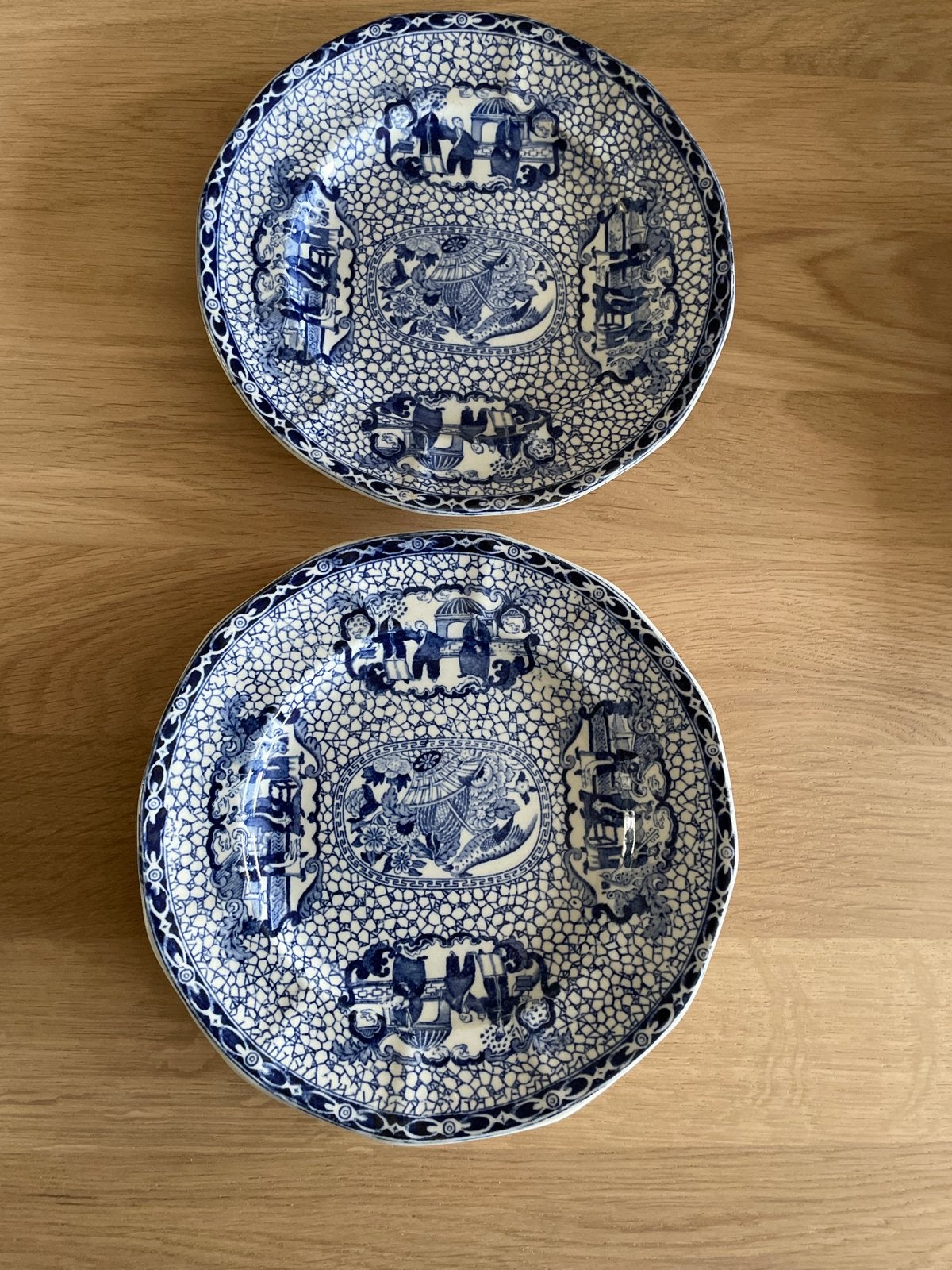Set van 2 antieke William Adams Chinese patroon borden, Ophalen of Verzenden