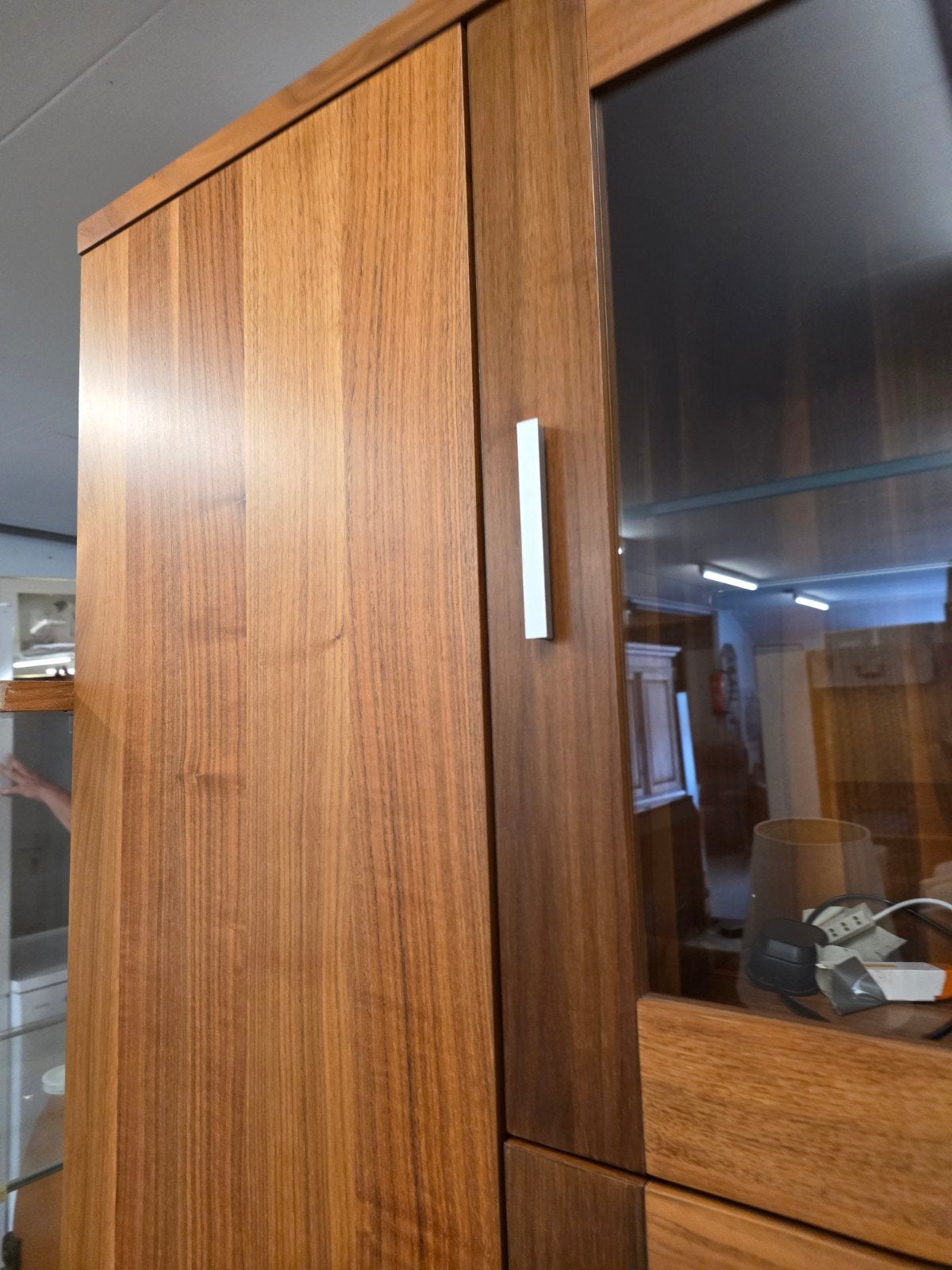 Vitrinekast hoogte 205cm breedte 108cm diepte 40cm, Ophalen, ., Complete sauna, .