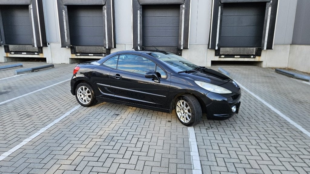 Peugeot 207 CC, Auto's, Voorwielaandrijving, 4 cilinders, Cabriolet, 4 stoelen