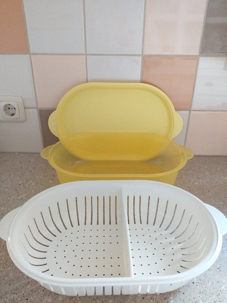 Tupperware Multi/groenteschaal. NIEUW., Bewaardoos, Nieuw, Ophalen of Verzenden, Met compartimenten