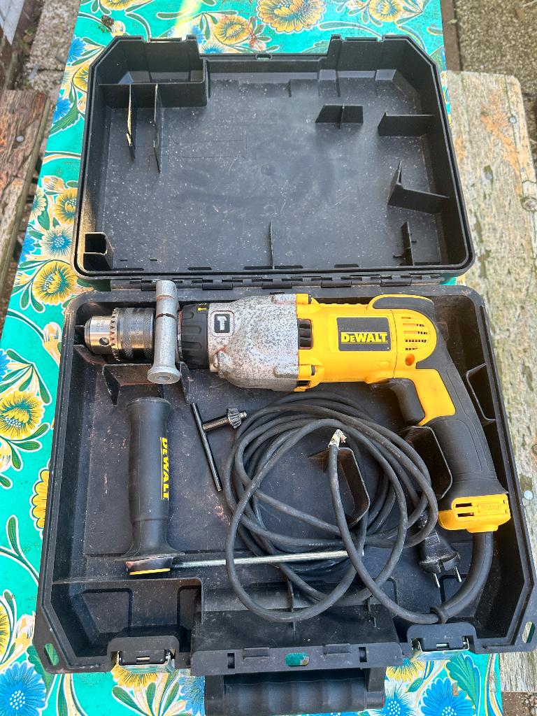 DeWALT Klopboor machine met accessoires, Ophalen, Zo goed als nieuw, Kolomboormachine
