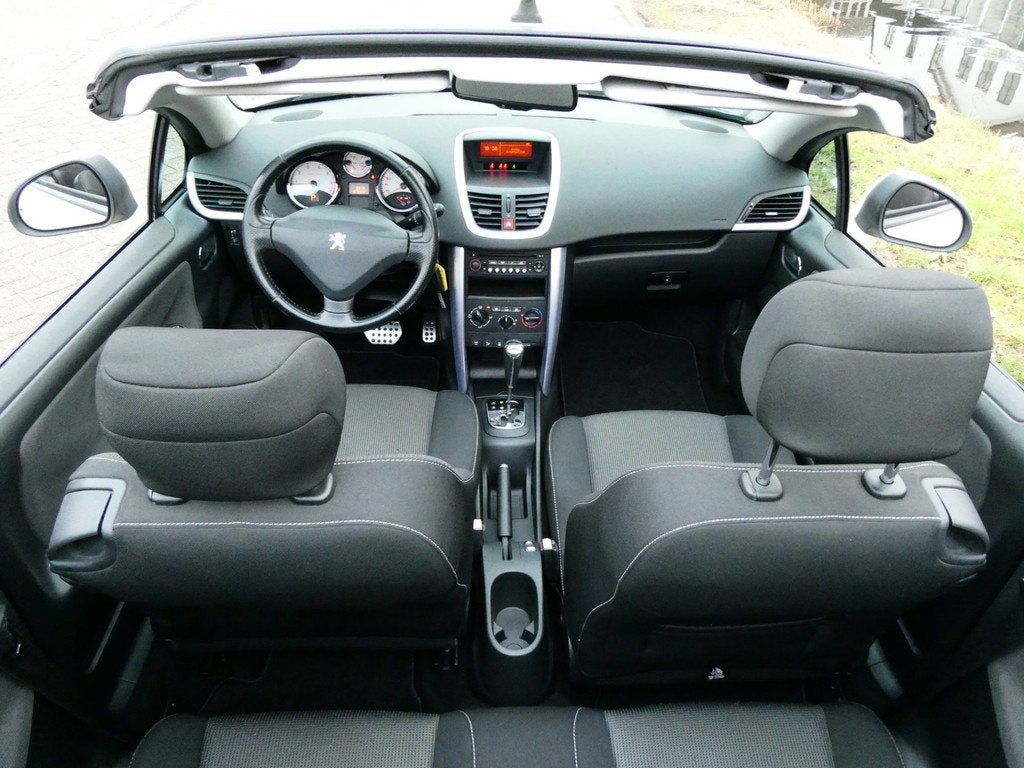 Peugeot 207 CC 1.6 VTi 120pk Automaat Airco PDC 157.000km St, Stof, Gebruikt, 4 cilinders, Cabriolet