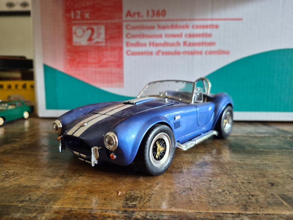 Shelby Cobra 427 S/C schaalmodel, Ophalen of Verzenden, Zo goed als nieuw, Auto, Overige merken