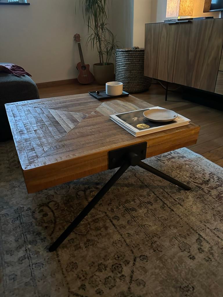 By-boo salontafel, Huis en Inrichting, Ophalen, Rond, 50 tot 100 cm, Minder dan 50 cm