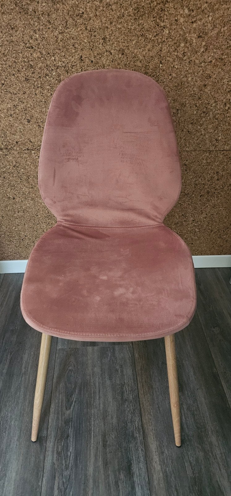 Roze fluwelen stoel met houten poten, Ophalen, Gebruikt, Overige kleuren, Modern, Scandinavisch