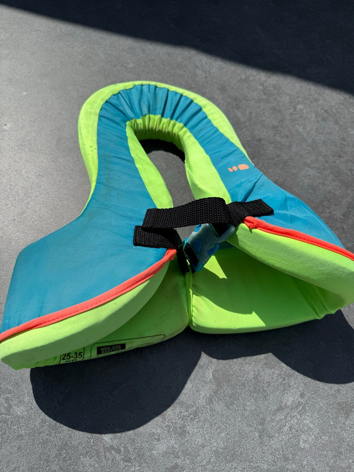 Zwemvest voor kinderen 25-35 kg, Watersport en Boten, Ophalen of Verzenden, Gebruikt, Overige typen