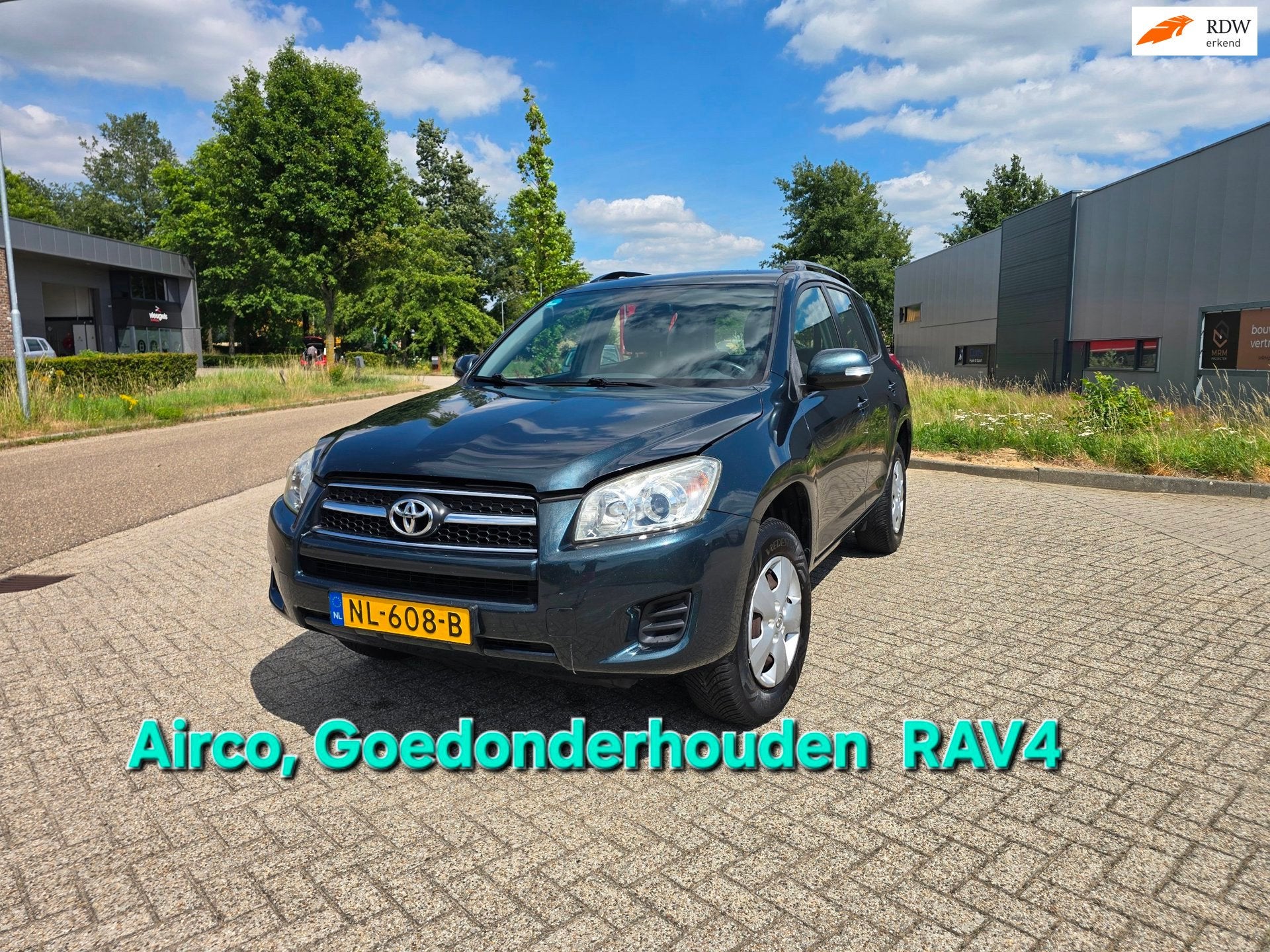 Toyota RAV4 2.0 VVTi Comfort 2WD Airco,Trekhaak goedonderhou, Auto's, Voorwielaandrijving, Gebruikt, 4 cilinders, 2000 kg