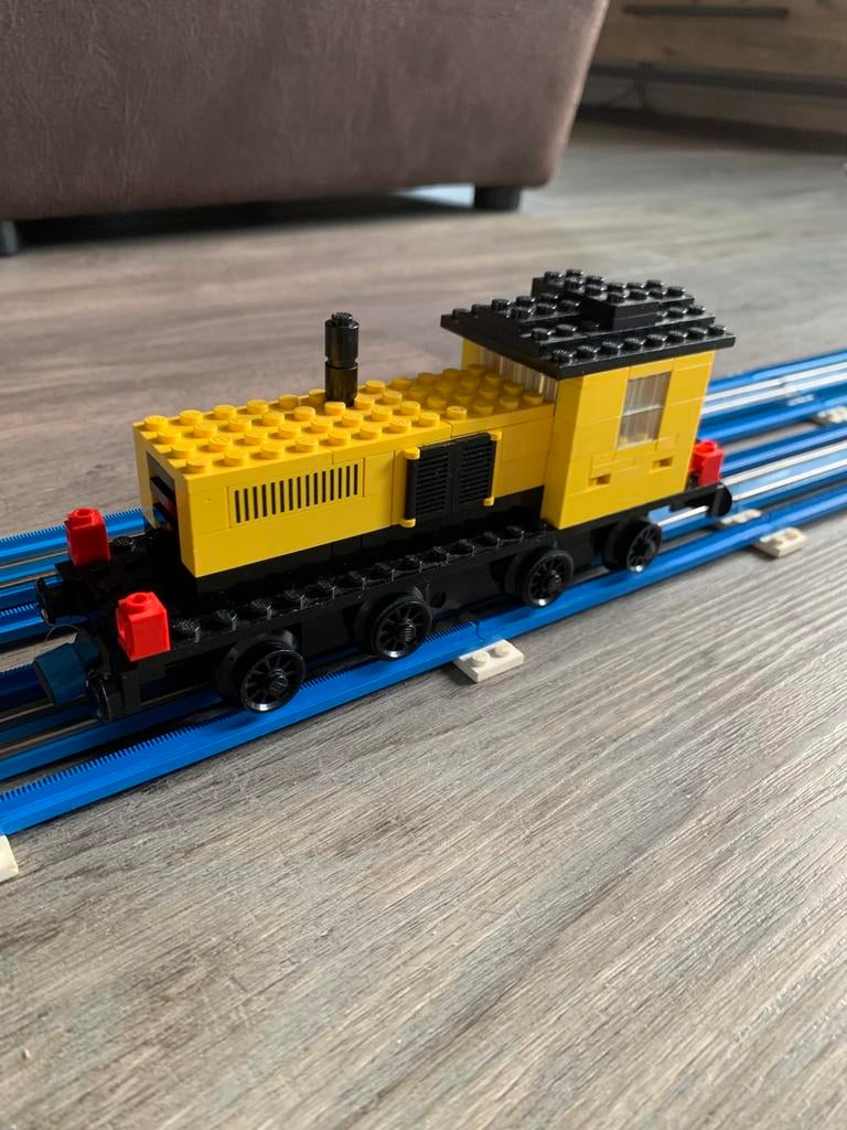 Lego trein 162 met 12volt motor, bouwinstructie extra lego!, Ophalen of Verzenden, Zo goed als nieuw