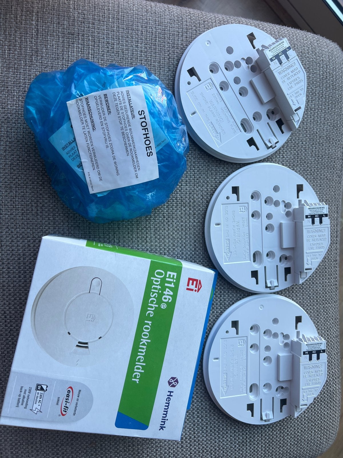 Easyfit bodemplaten en stofhoezen voor rookmelders, Ophalen, Nieuw, Overige typen, Rook