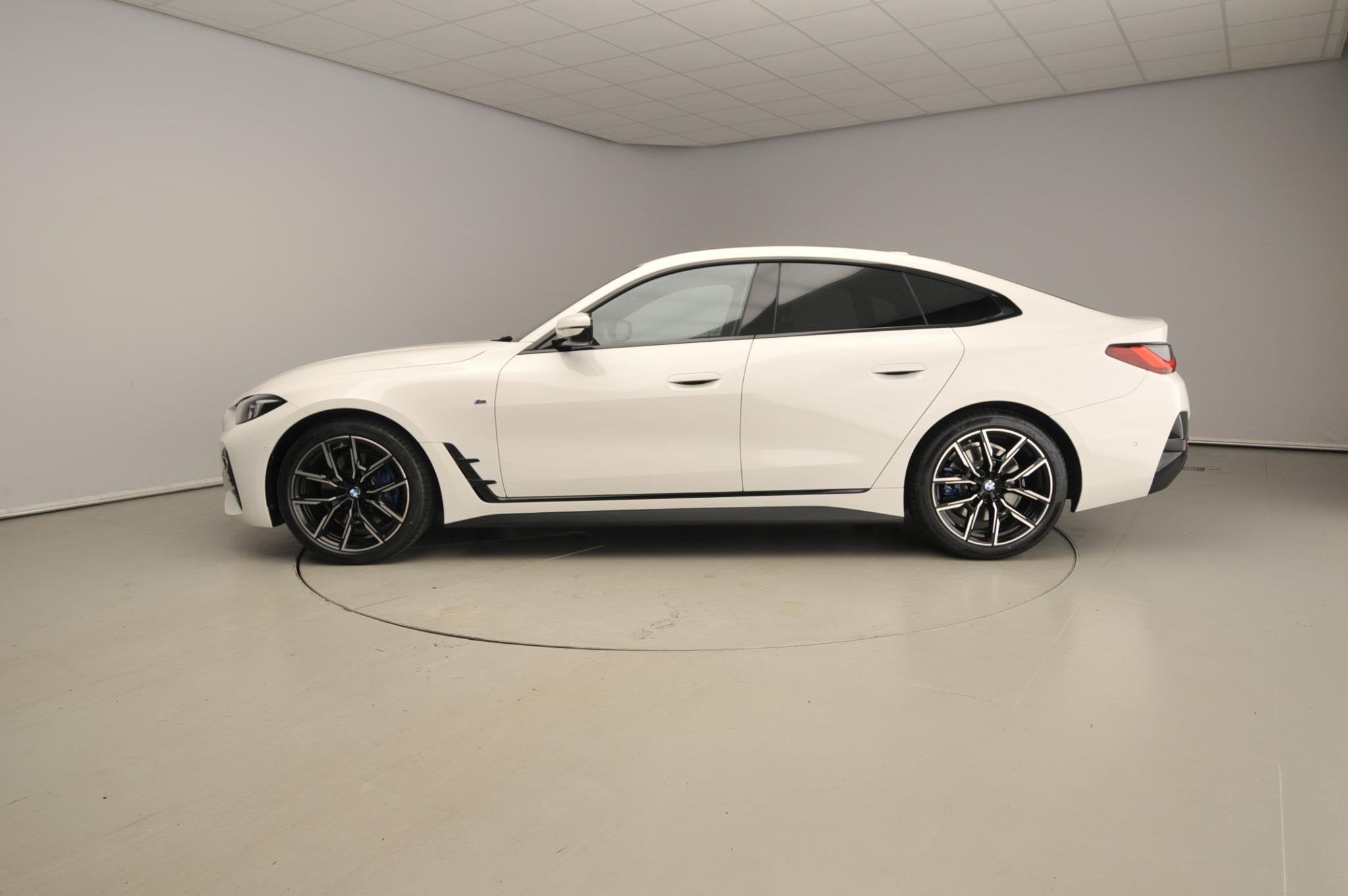 BMW 4 Serie Gran Coupé 420i | M-Sportpakket | LED | Navigat, Automaat, 1998 cc, Gebruikt, Met garantie (alle)