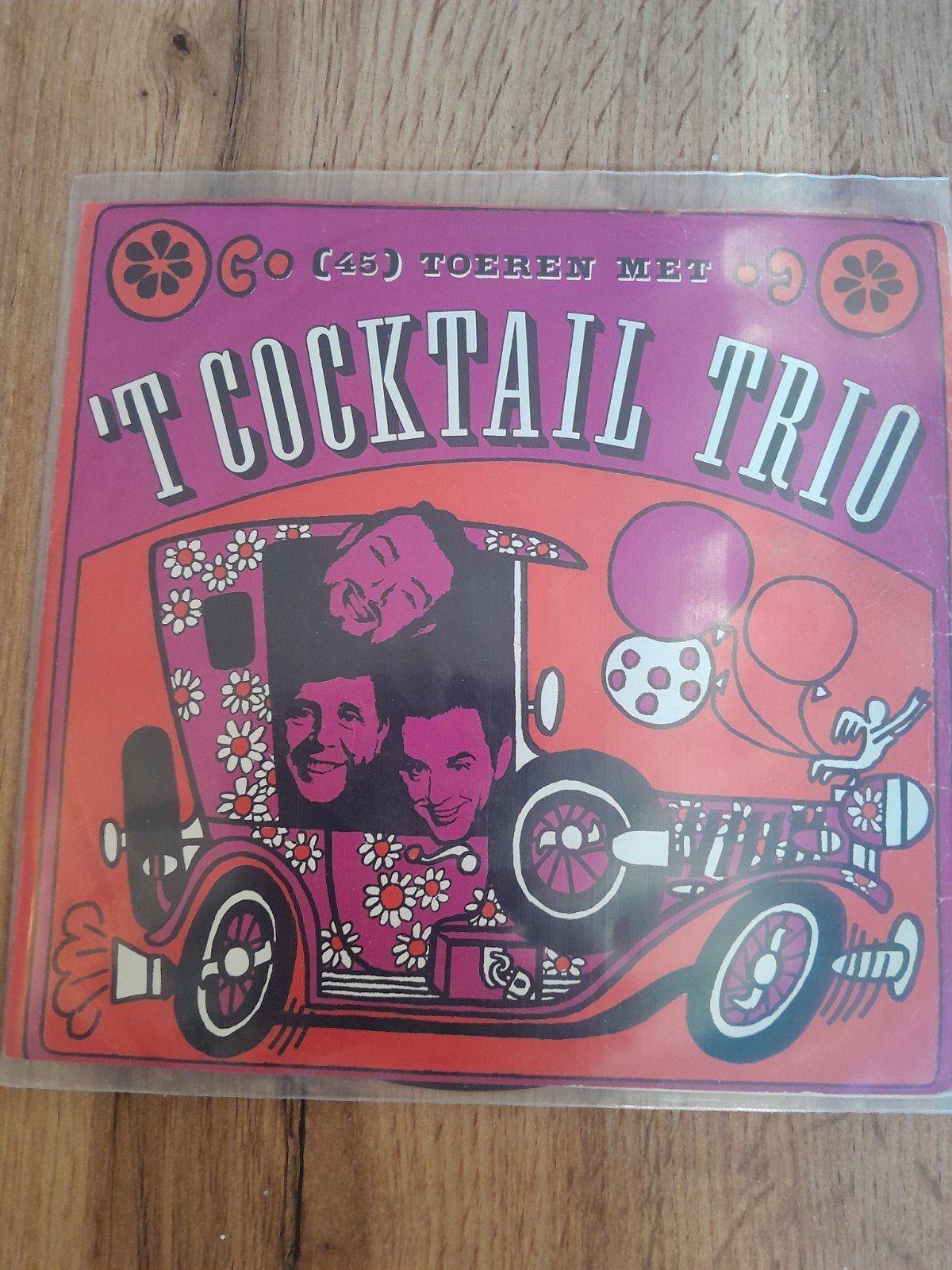 T,cocktail trio 7 inch toeren met het cocktail trio, Ophalen of Verzenden, Zo goed als nieuw, Nederlandstalig