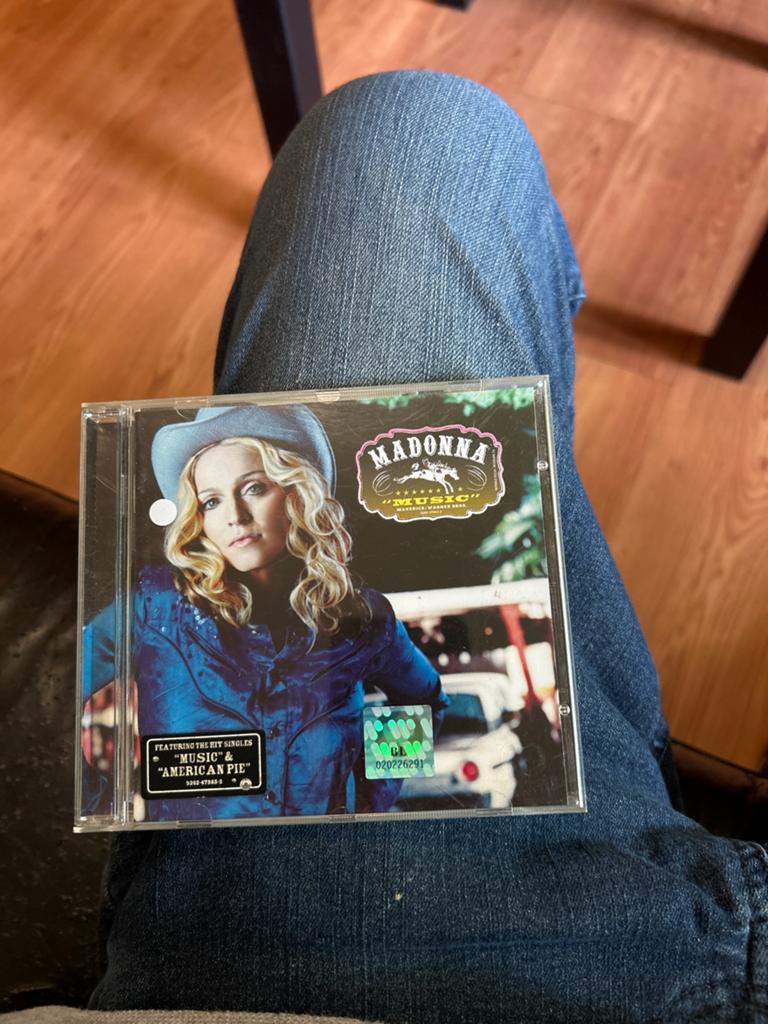 Madonna - Music CD (2000), Ophalen of Verzenden, 2000 - 2009, Gebruikt