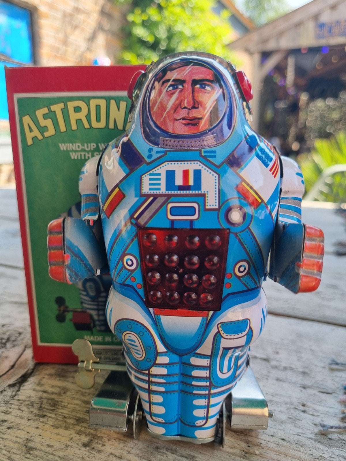 Vintage Opwindbare Astronaut Robot Speelgoed met Vonken, Ophalen of Verzenden, Zo goed als nieuw