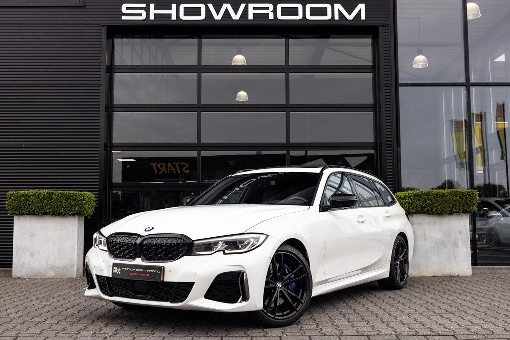 BMW 3-serie Touring M340i xDrive M-Sport, 374 PK, H&K Audio,, Auto's, BMW, Automaat, Wit, Vierwielaandrijving, Automatische klimaatregeling