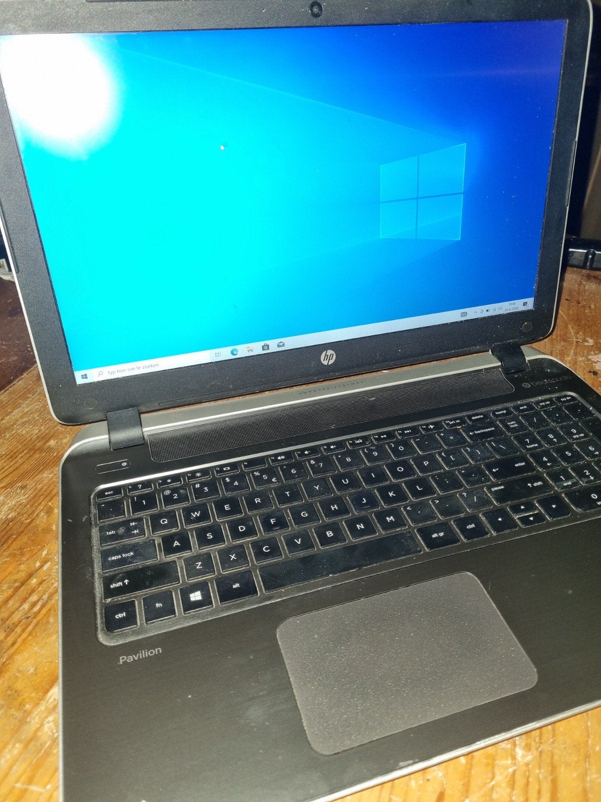 17 inch HP Pavilion 12gb ram, 500gb ssd, Ophalen, Gebruikt, Met videokaart, 2 tot 3 Ghz