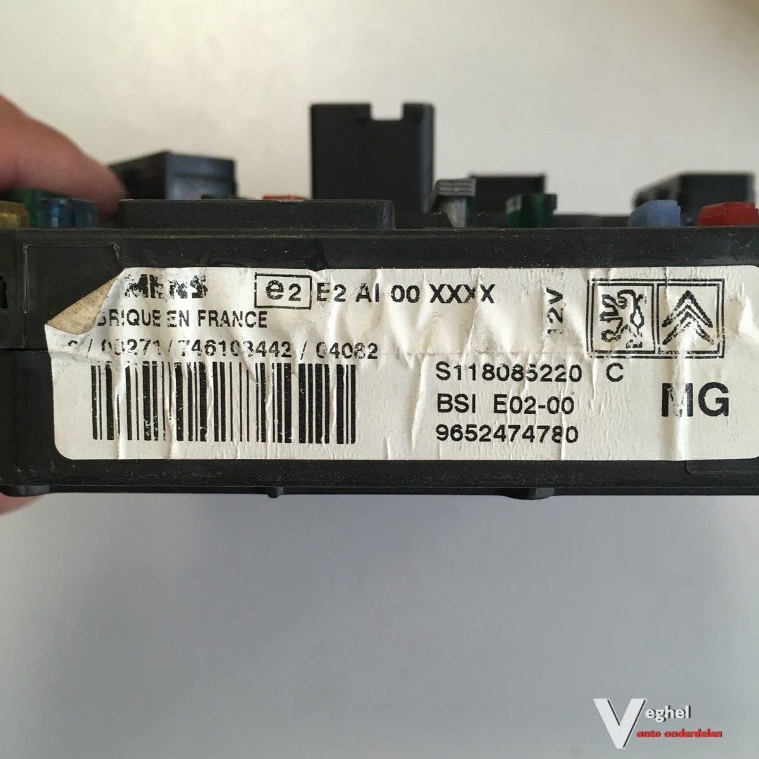 Peugeot 206 1.4 8v 2004   Ecu Set  , ECU , BSI , zekeringkas, Gebruikt, -, -, Ophalen of Verzenden