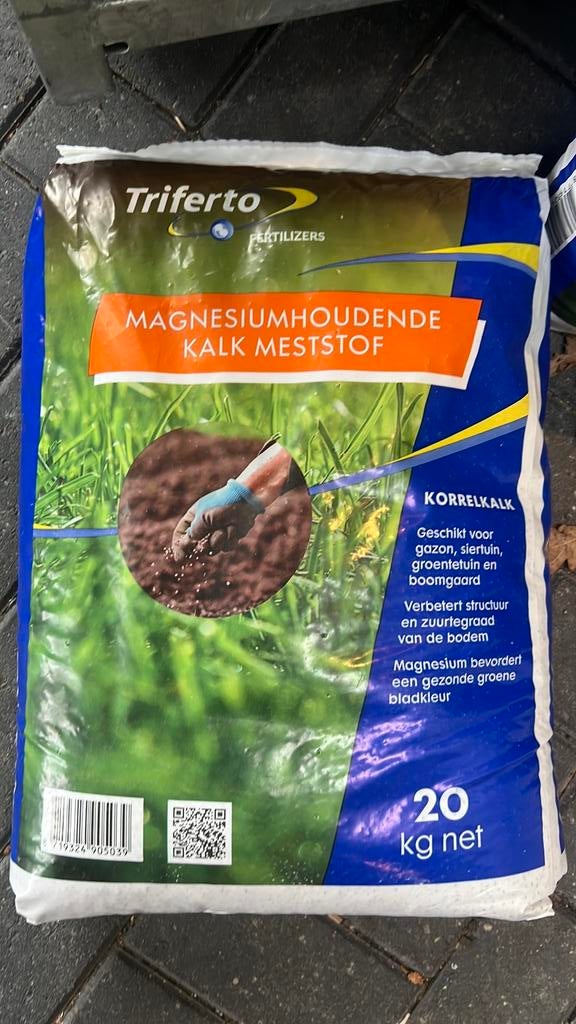 Gazonkalk. Kalk, Tuin en Terras, Aarde en Mest, Ophalen, Kunstmest