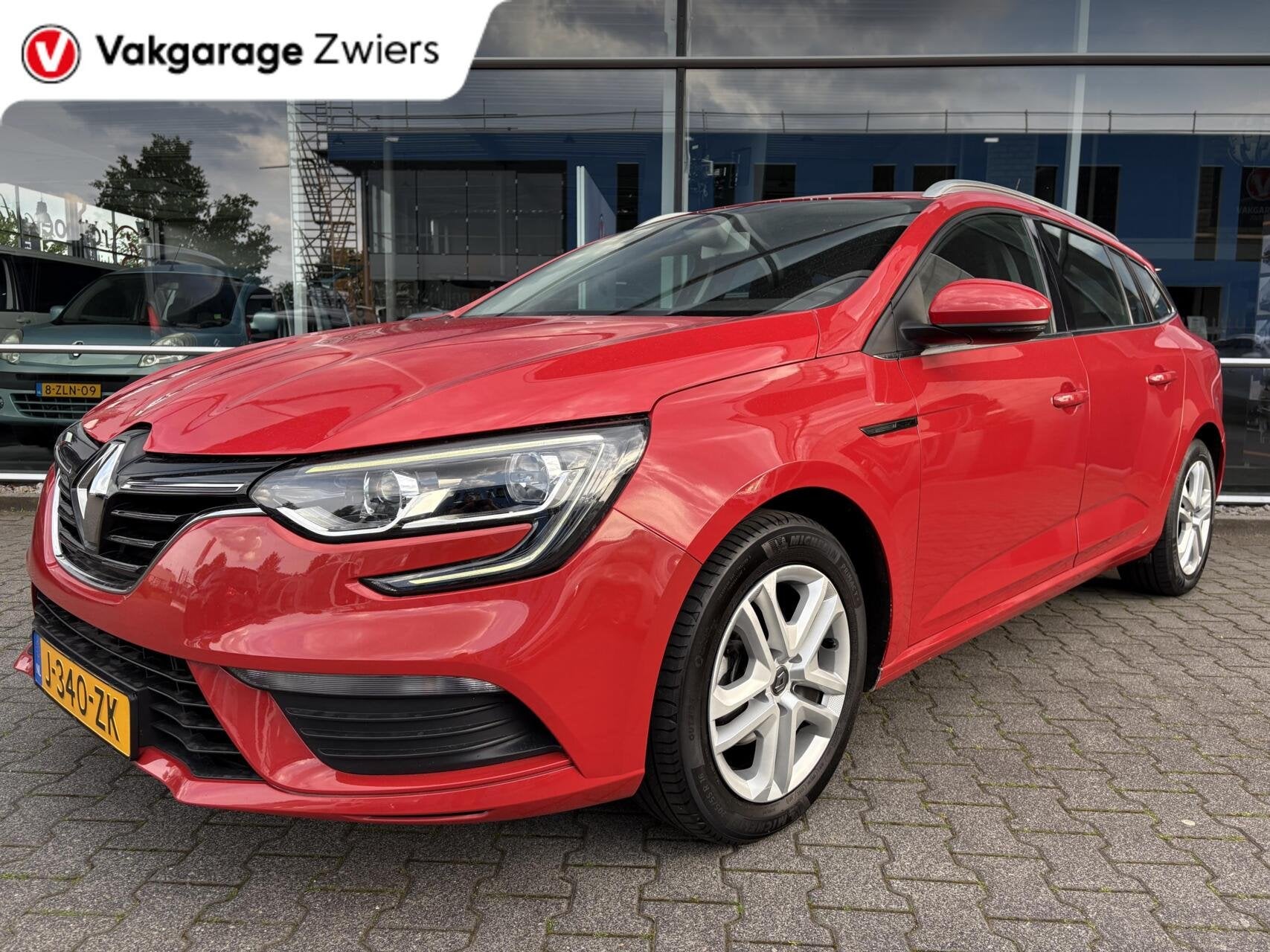 Renault Megane Estate 1.3 TCe Zen Navi|PDC|Trekhaak., Auto's, Voorwielaandrijving, Gebruikt, 4 cilinders, Handgeschakeld